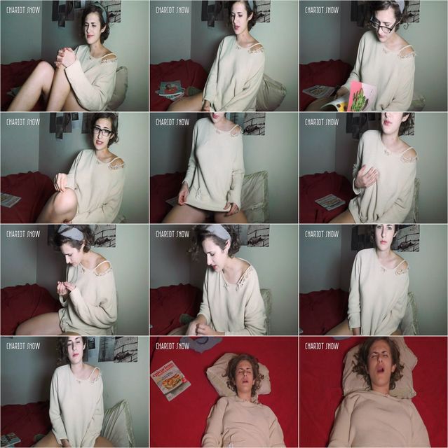 Chariot Snow Moms Sweater Preview