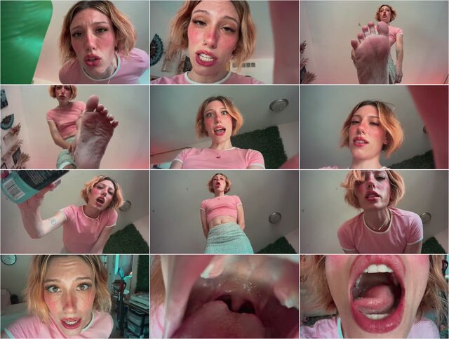 Elle Marz - Found hiding tiny VORE Preview