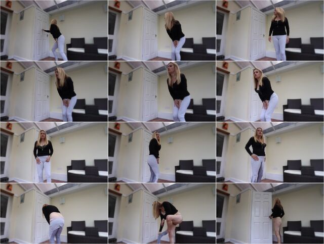 LadyArbella Angry-Mommy-Pee-Desperation Preview