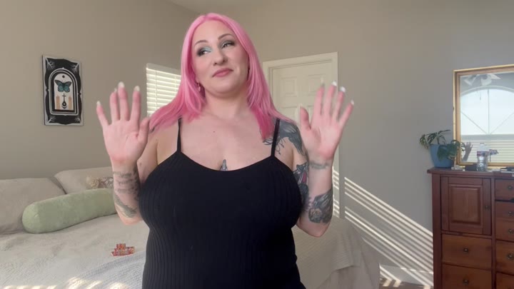 Mom Drains You And Four Of Your Friends POV – Scarlet Ellie HD 1080p
